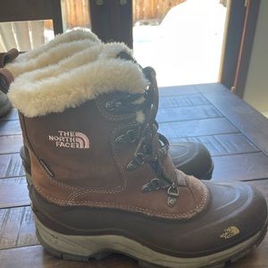 The North Face McMurdo Waterproof Boots